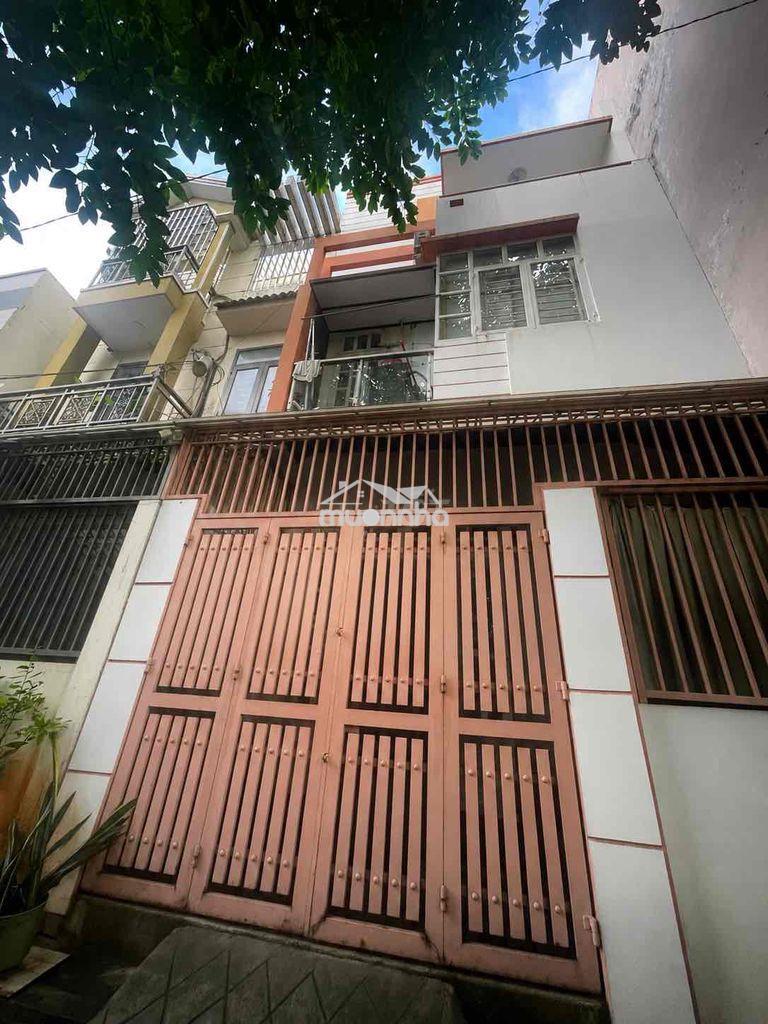 Hơn 5tỷ-3 tầng-4pn-60m2- ngay vạn phúc city-hiệp bình phước