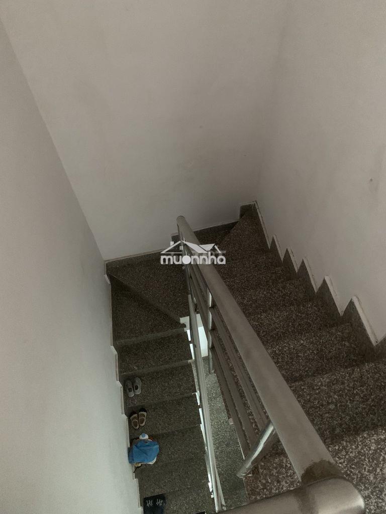 Nhà 2 lầu sổ riêng đồng sở hữu , mua bán công chứng nhà nước - 2