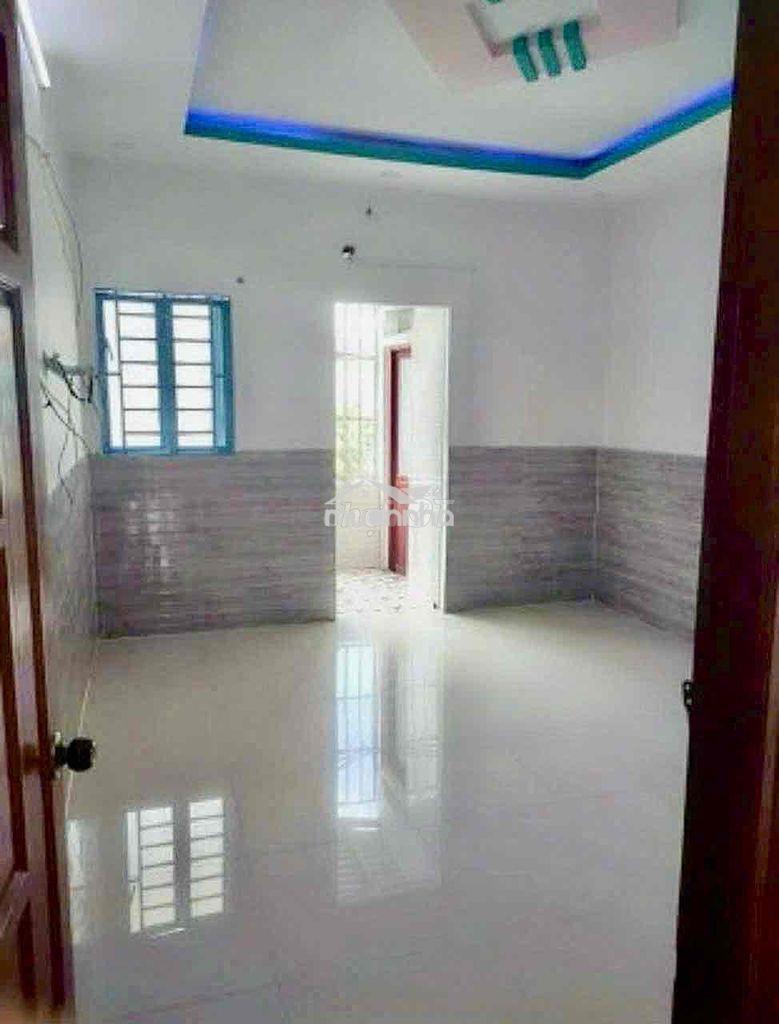 Mới đẹp(4x22m) ấp chiến lược 2tầng 3pn 3vs cắt hàng , ở gđ ok - Ảnh 4