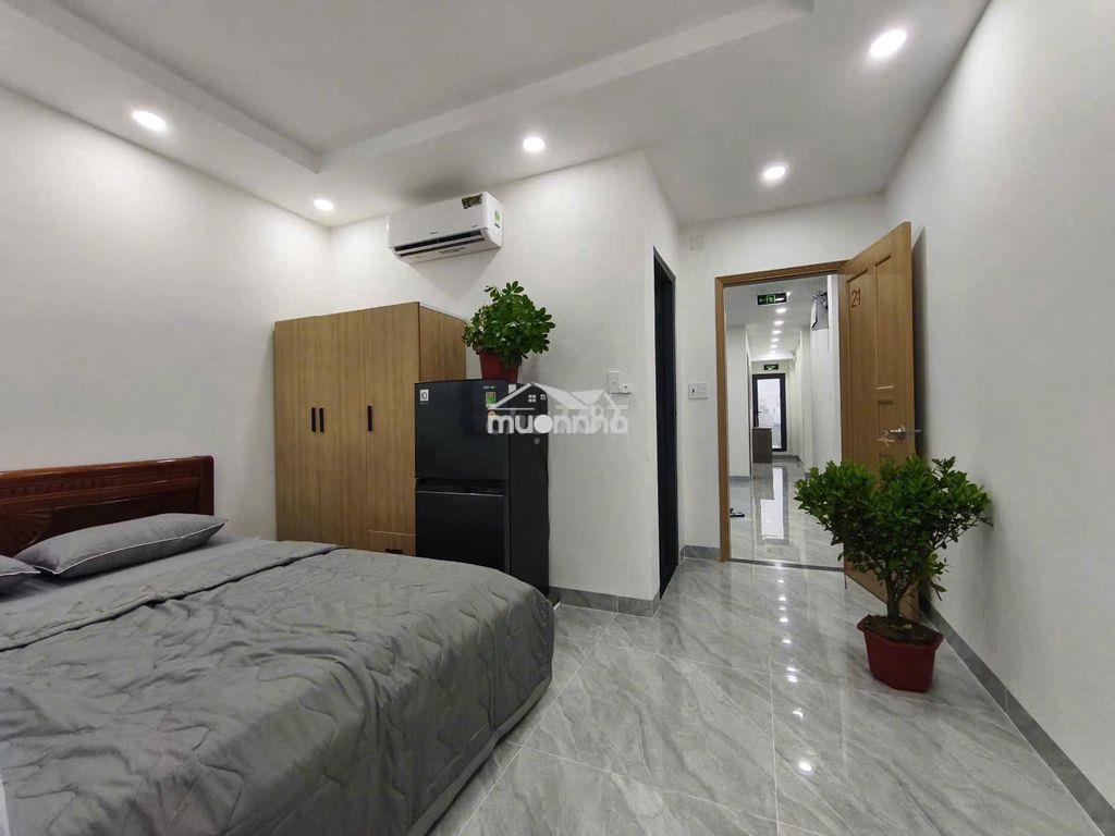 Chính chủ cho thuê ban công tách bếp thang máy, full nội thất chuẩn ks - 2