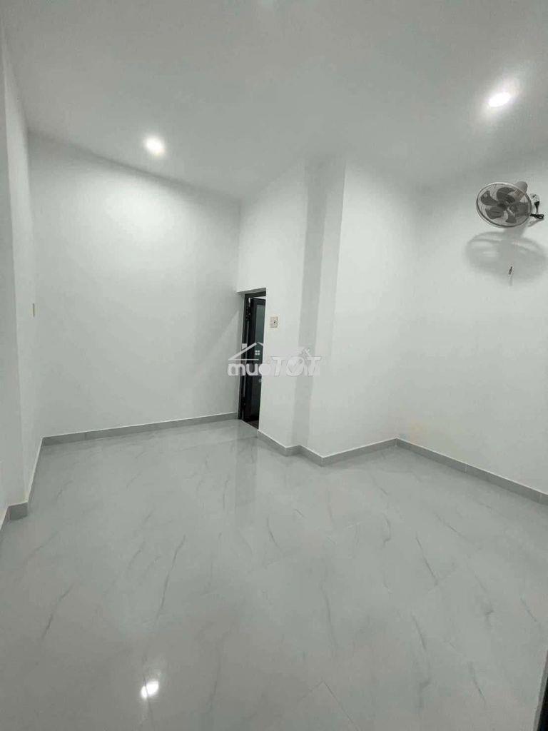 Chính chủ - hxh 150/16 tân sơn nhì - 3 tấm - st- 3pn-4wc- giá rẻ - 3