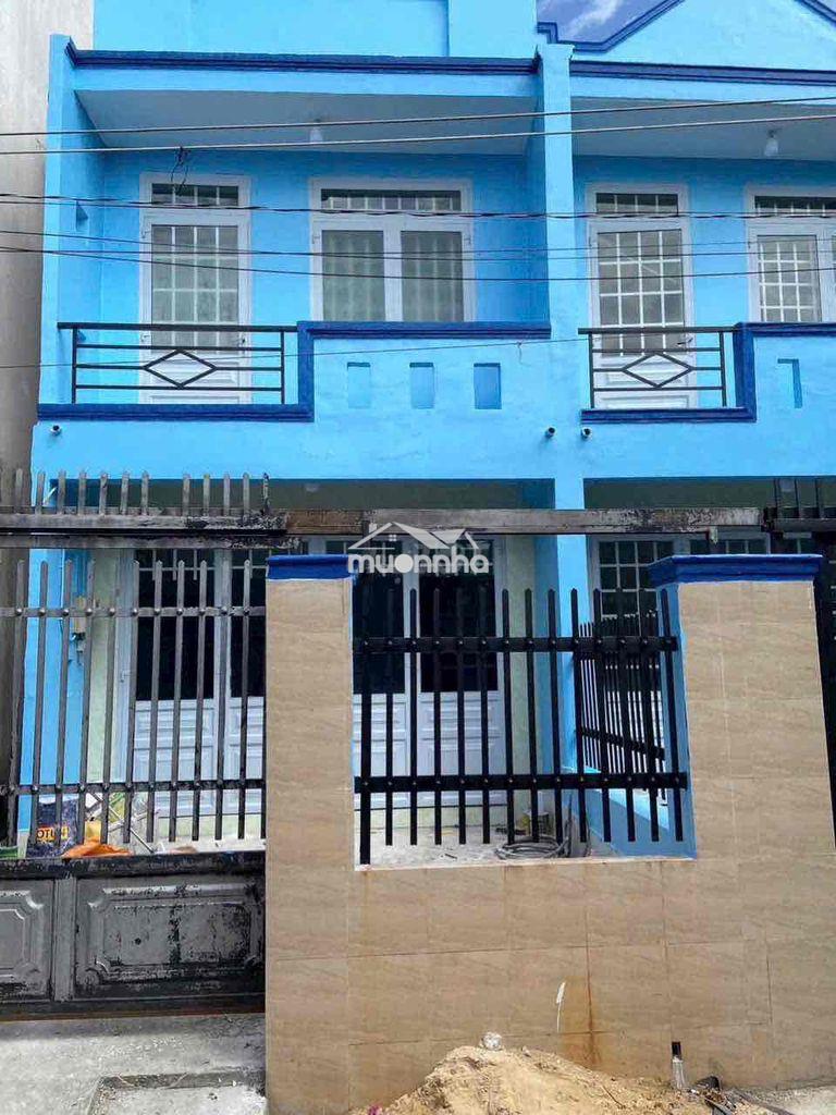 Nhà gần ngã tư ga. trệt lầu 2pn 2wc. khu dân cư an ninh