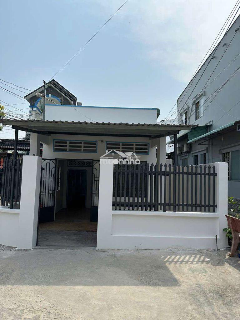 Chỉ : 2,2 tỷ– nhà cấp 4 phú cường, chỉ 100m ra thích quảng đức- tdm bd - Ảnh 2