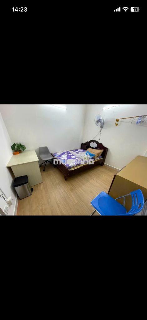 Share 1 phòng nữ chung cư ehome 2 đỗ xuân hợp p. phước long