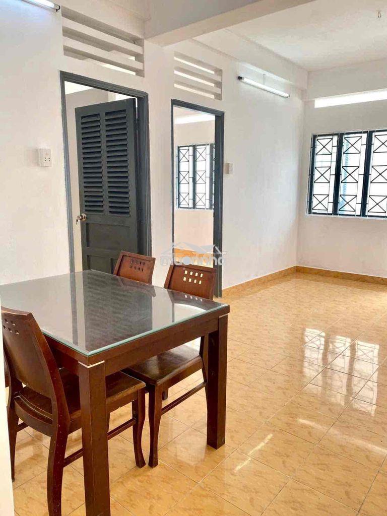 Băn cc hẻm 63 gò dầu dt 58m2 , 2pn, 2wc , có thang máy , ban công rông - Ảnh 2