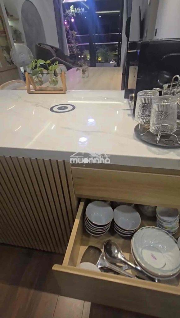 Cần bán căn góc 3pn akari nam long giá 6,650 - 2