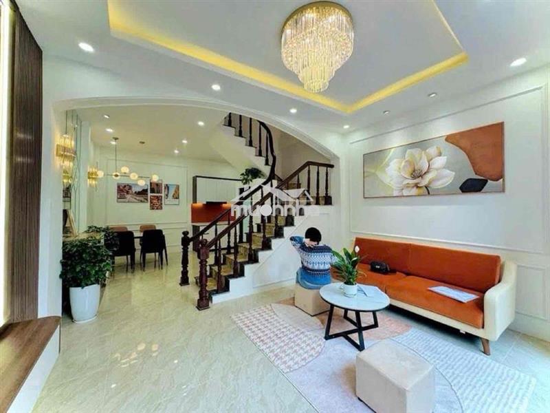 Em trai nhờ cần bán gấp căn nhà phố trương định - hoàng mai - hà nội