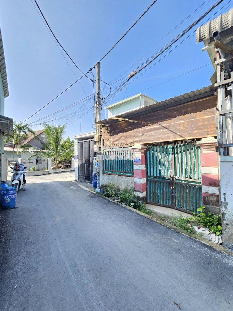 Bán nhà cấp 4 gác lửng giá rẻ  gần ngã tư chiêu liêu, dĩ an - Ảnh 2