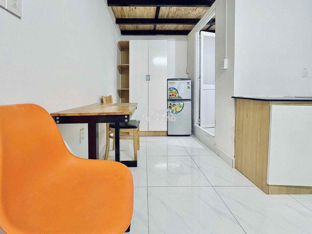Phòng gác full nội thất tủ lạnh - thang máy - cộng hoà - Ảnh 3
