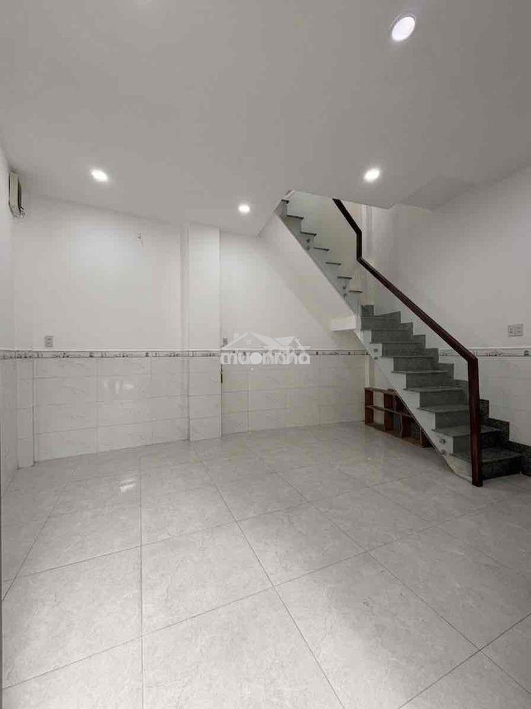 Hẻm 48 hoàng lê kha, q6 giá chỉ 3t190 - 3