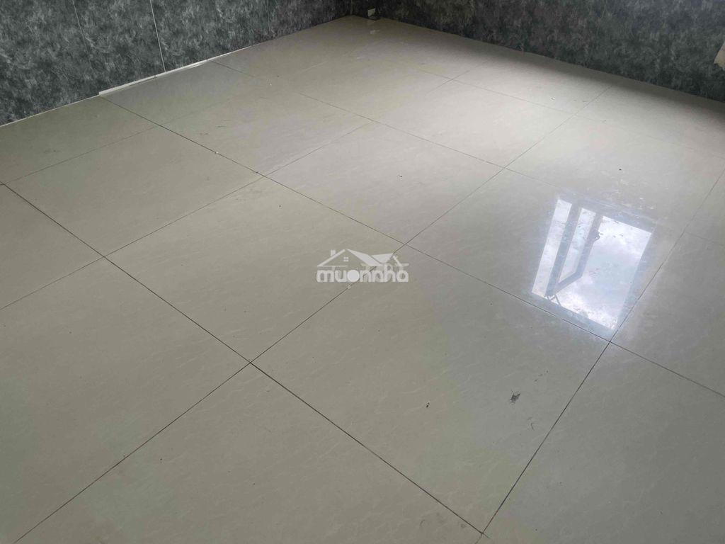Phòng ngay mặt tiền đường trần văn kiểu. khu binh phu q6 - Ảnh 4