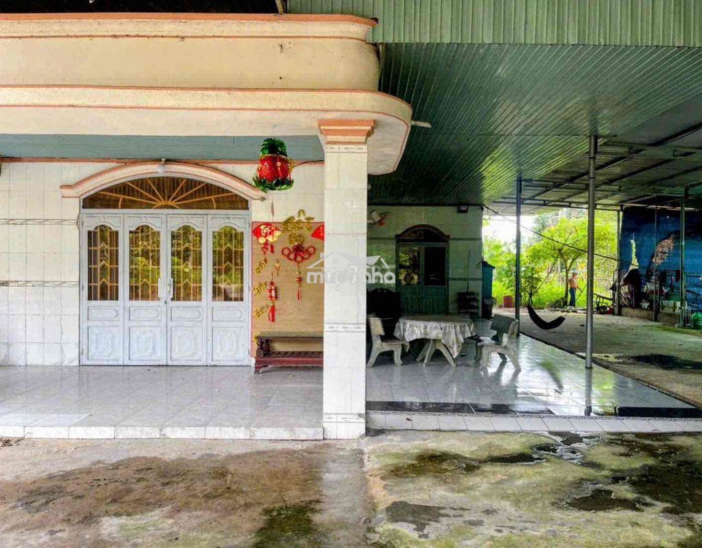 Chính chủ nhà nhà mặt tiền dt750 - 3