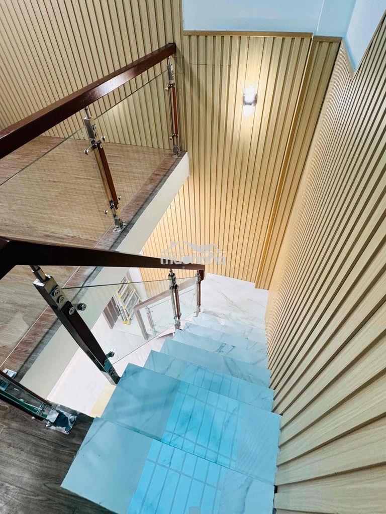Bán nhà mặt tiền q5 - 4