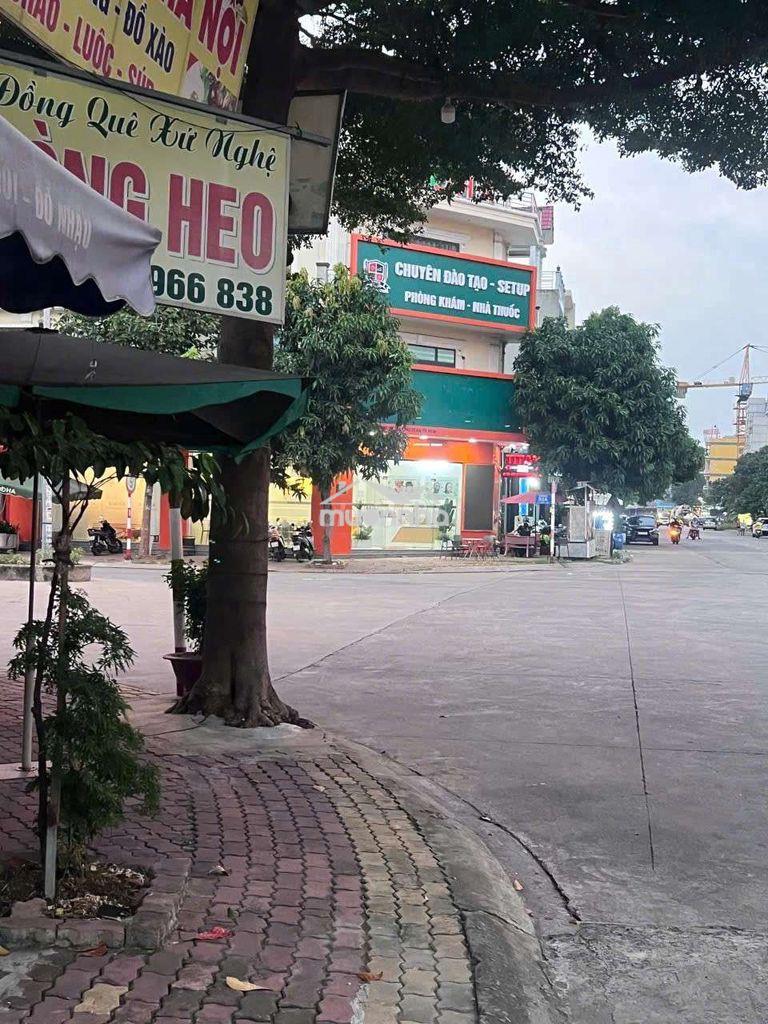 Nhà 2 tầng mặt tiền buôn bán gần ngã ba ông xã  - Ảnh 4