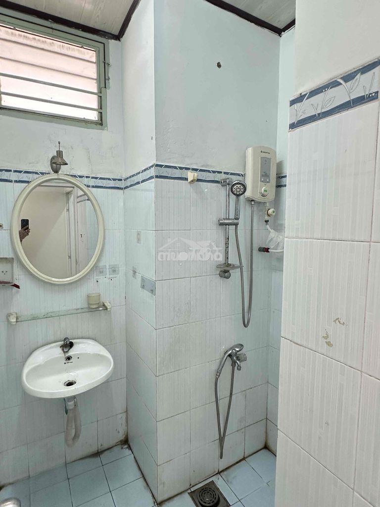 Cho thuê chcc phú thọ, giá tốt, 65m2 2pn nhà trống ở liền - 4