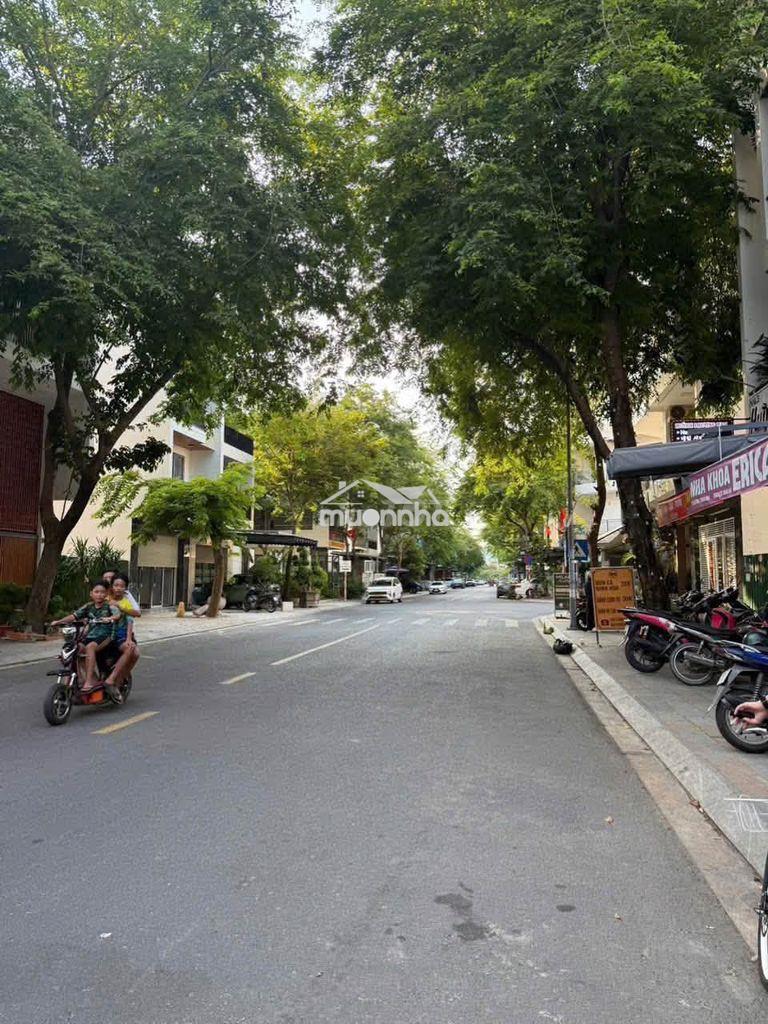 Cần bán tòa nhà căn hộ dịch vụ, 43p, doanh thu 210tr/tháng, quận bt - 2
