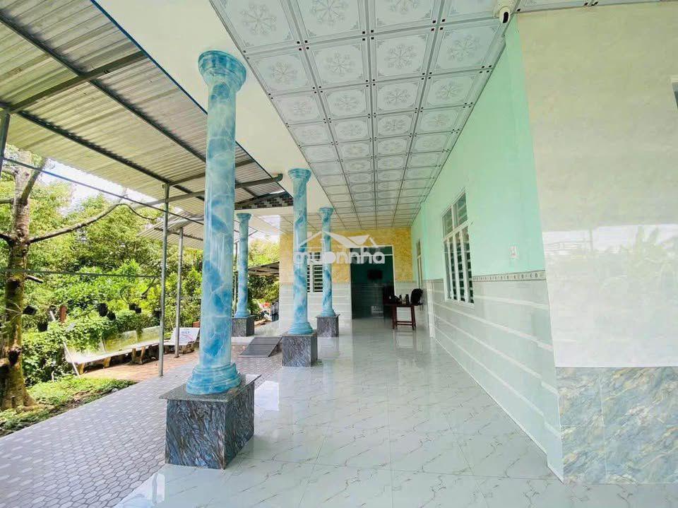 Chỉ 1.4 tỷ có nhà 251m2 đường nguyễn thị rành, 9.5x28m thổ cư, shr - 4