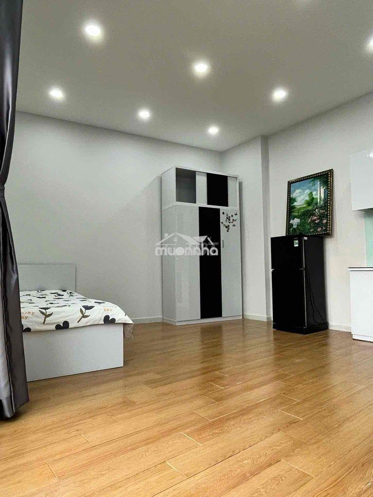 Ngoan xinh iu nguyễn thị định đang chờ các trai xinh gái đẹp đến đón - Ảnh 4