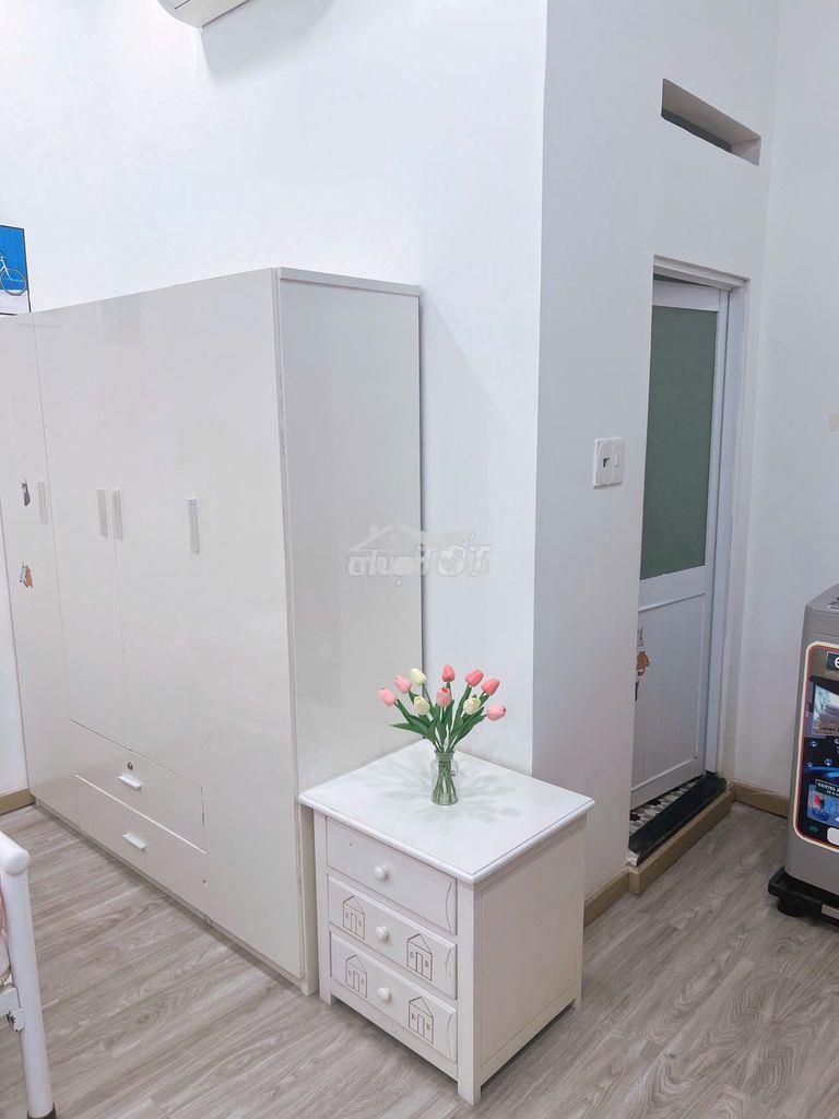 Phòng trọ sạch sẽ, đủ nội thất, trung tâm quận 3 - Ảnh 4