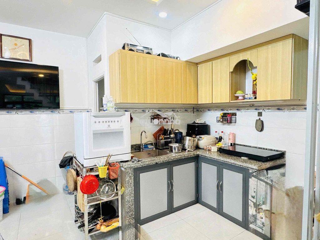 Nhà nở hậu tài lộc phú nhuận-36m2, 1 căn ra đường  nguyễn đình chính - 3