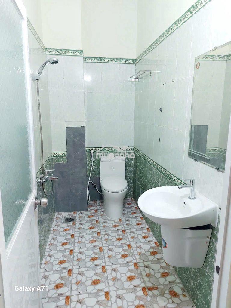 Chính chủ q12 gò vấp - vskk full nt, thang máy, cửa sổ trời - Ảnh 2