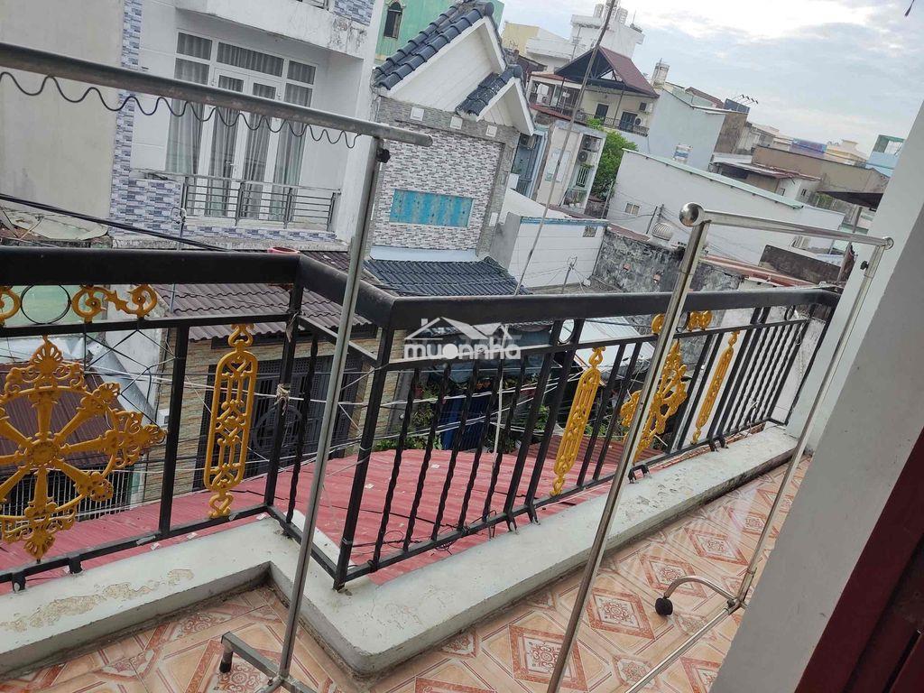 Phòng ban công, trung chánh nguyễn ảnh thủ - 3