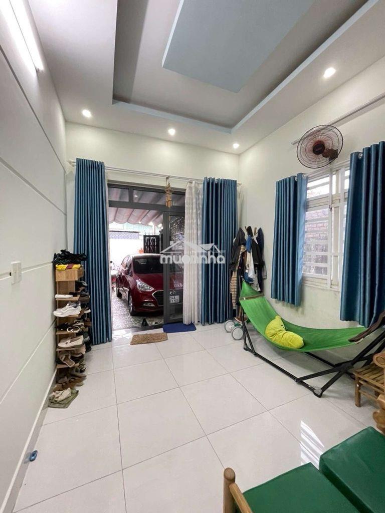 🚨 Nhà 2 tầng oto ngủ nhà đường 10 linh xuân-70m2-4.8tỷ
- 3