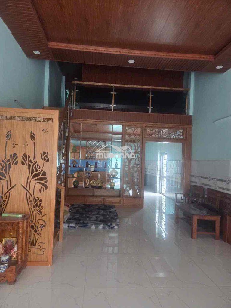 Cho thuê nhà mới tinh 2/ quách điêu gần lê thị dung vla gác lửng 2p - 4