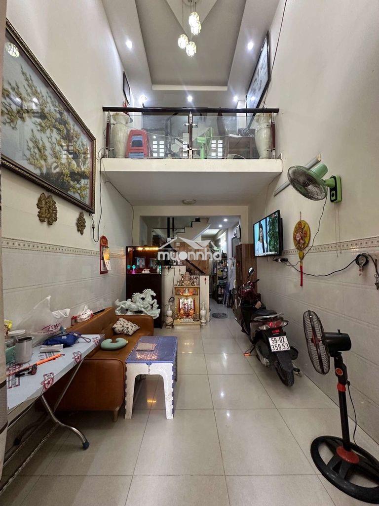 Nhà bán chính chủ, lê trọng tấn, 40m2, 4 lầu, 4 pn, hxh, giá 4 tỷ hơn