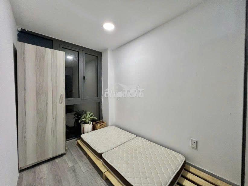 Bình thạnh 2pn cửa sổ - 2