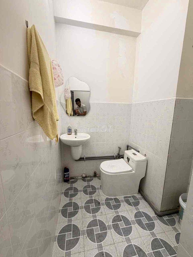Quận 6 - chung cư ngay vòng xoay phú lâm - 63m2 2pn - Ảnh 2