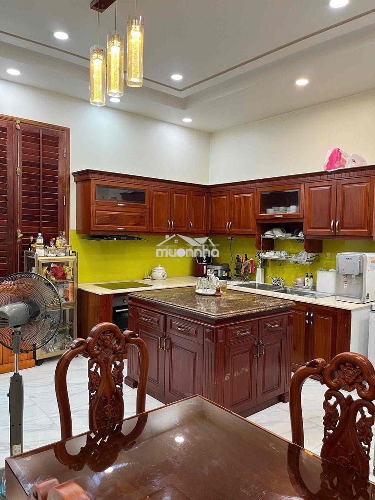 Biệt thự góc 2 mặt tiền kdc gia hoà, phước long b. dt: 252m2/20.5 tỷ - 4