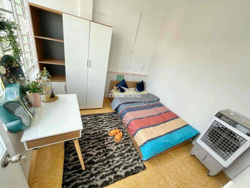 Căn hộ 2pn tân bình , xe hơi tận cửa , rộng thoáng - 2