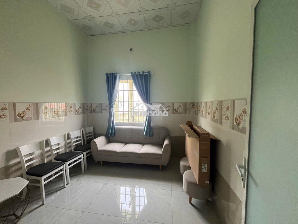 Bán gấp nhà trệt lầu mới xây gần quốc lộ 1k đường nhựa thông thoáng - 4