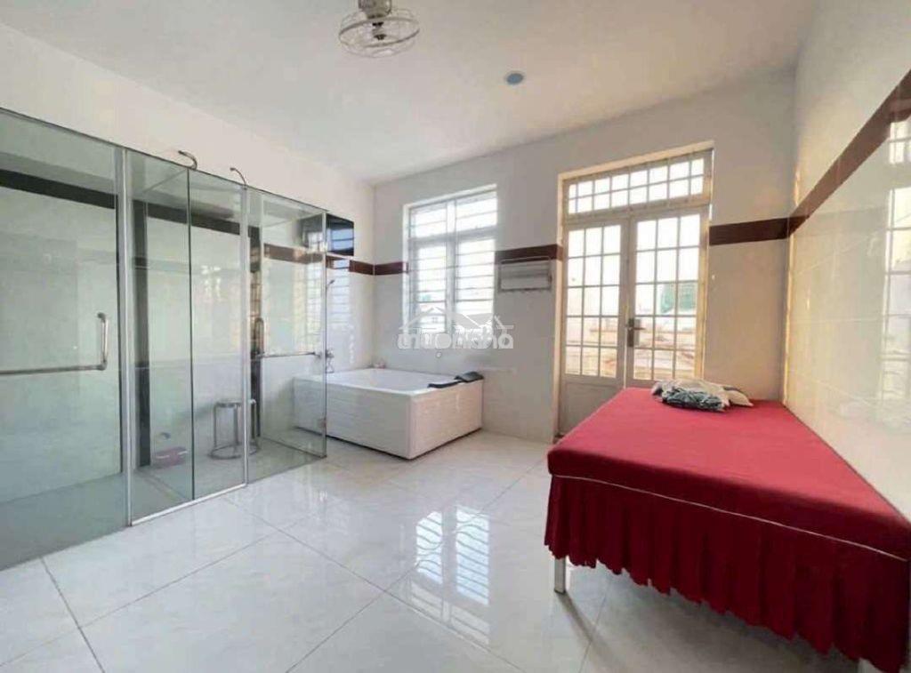 Căn hộ dịch vụ 4,5m x 24m. 1/ hẻm 7m thông lê văn khương.thu nhập 30tr - 4