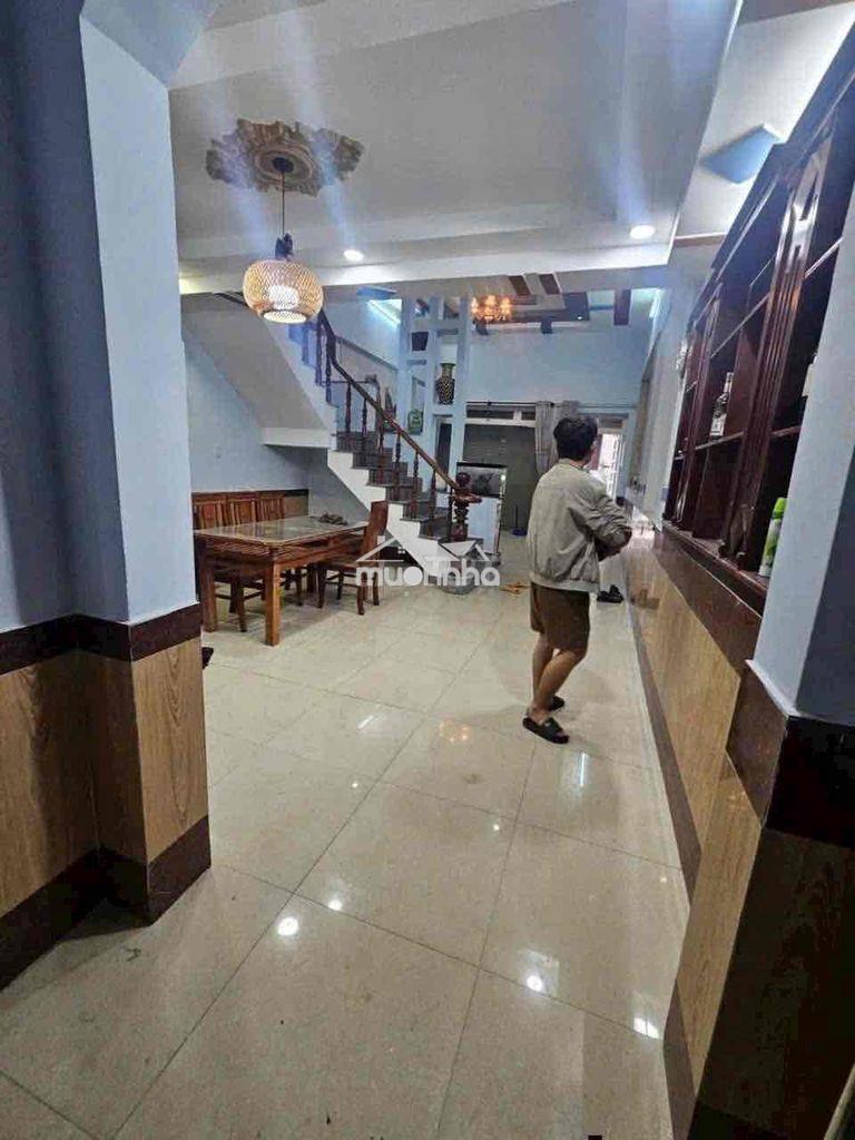 Cho thuê nhà trệt lững gần làng đại học - 4