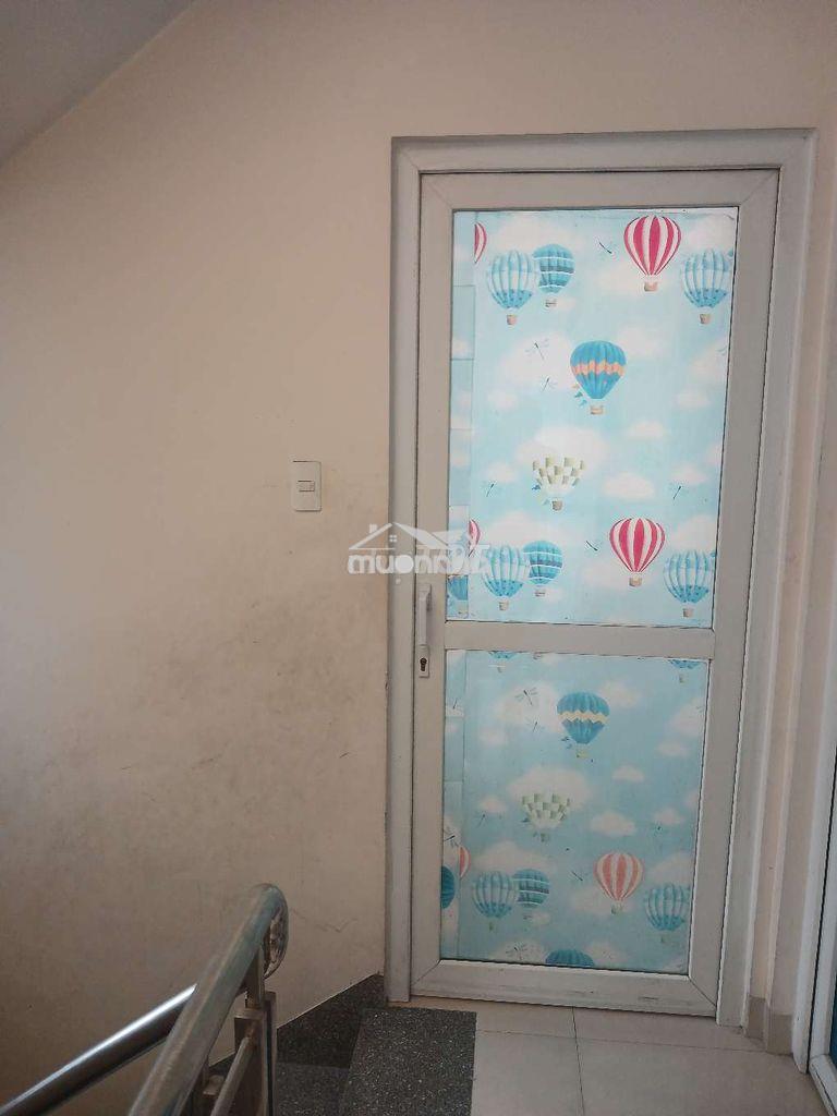 Phòng trọ 12 m2 đường phan văn trị, p.bình thạnh