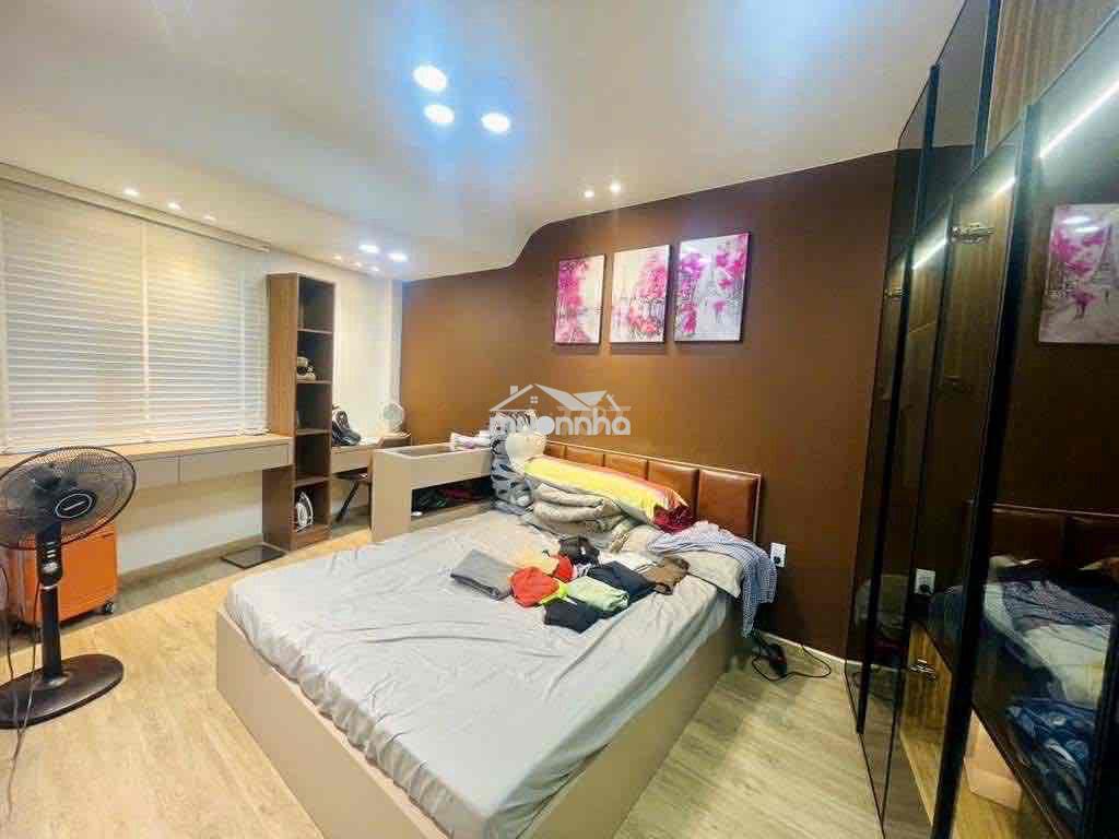 Giá nhỉnh 6 tỷ • gần chợ hạnh thông tây • 58m2 • hẻm ôtô 8m • 5 tầng - 3