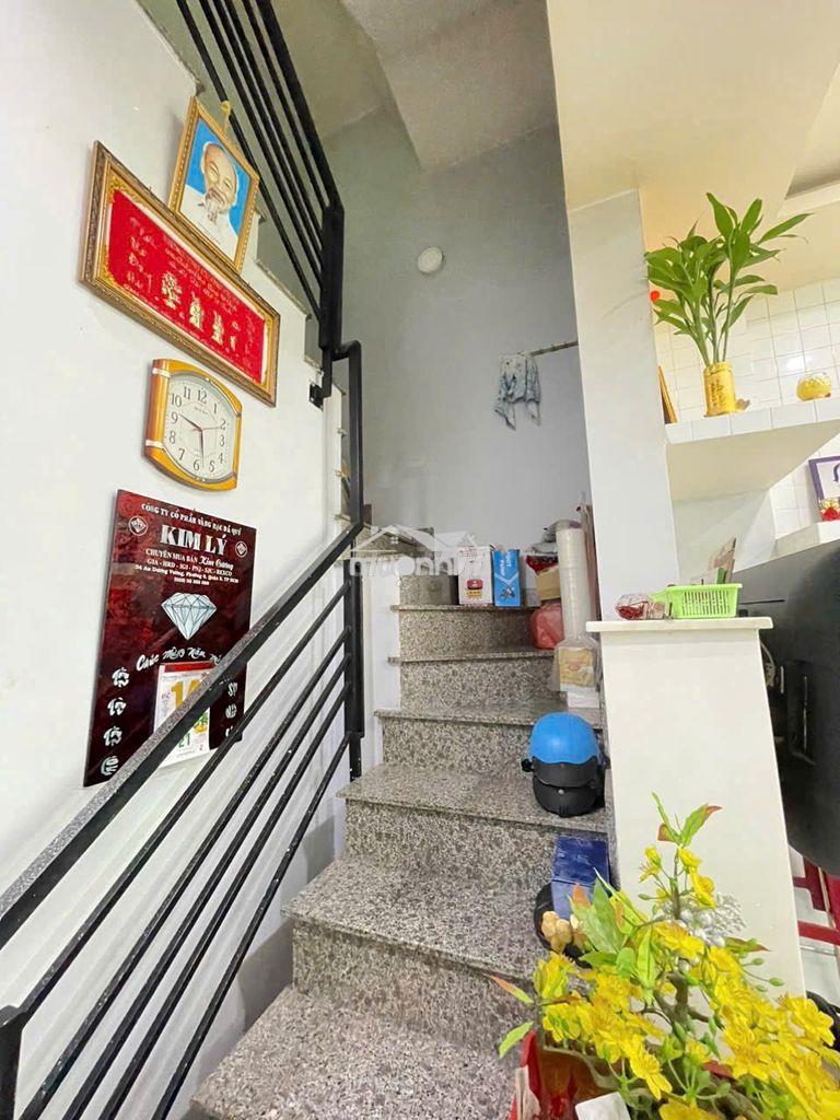 Bán nhà sạch đẹp hẻm xe hơi 154 đường âu dương lân p3 q8  - Ảnh 3