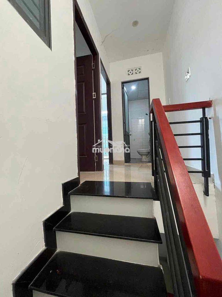 Nhà 1 trệt 1 lầu 2pn 2wc 6x6m hẻm 1206 huỳnh tấn phát q7 - 2