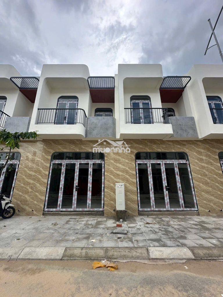 Nhà mới xây kế chợ trung tâm tp tân uyên - Ảnh 4