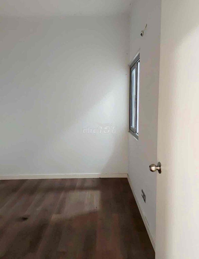 Luxgarden view cầu phú mỹ , 69m2 , chính chủ - 4