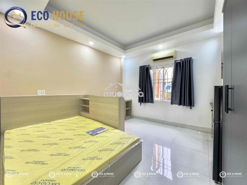 Bóc seal căn hộ cửa sổ trời ngay công viên hoàng văn thụ