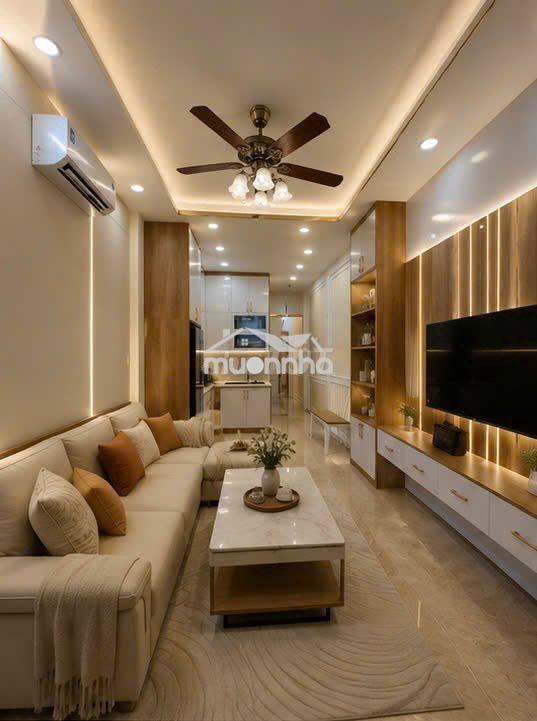 Nhà đẹp ở ngay lạc long quân–full nội thất – 41m² - chỉ 5 tỷ - 3