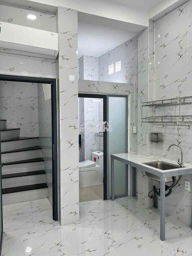 Trung tâm q5 - nhà xây mới - phòng tiện nghi - tt ngay chủ cho thuê - Ảnh 2