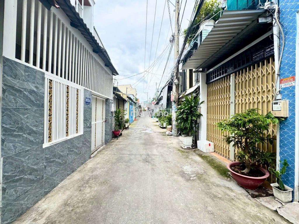Nhà mặt tiền hẻm 55m2 thiết kế 3pn hẻm thông. - 2