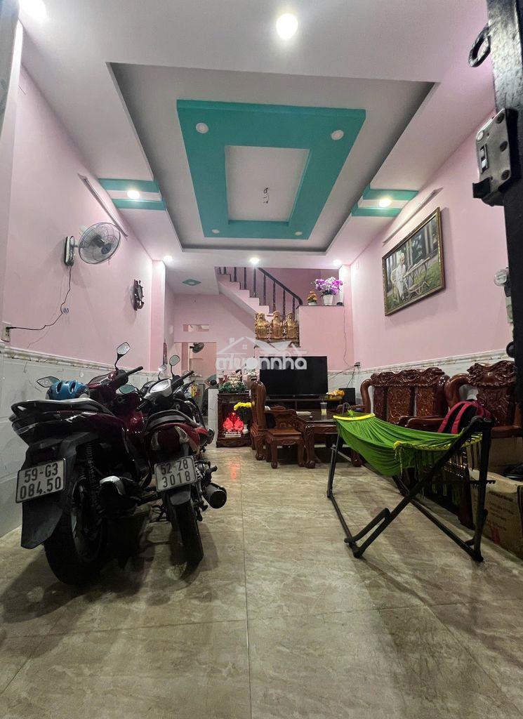 Hẻm xe hơi vườn lài ngay mặt tiền đường. 4 tấm giá nhỉnh 6 tỷ