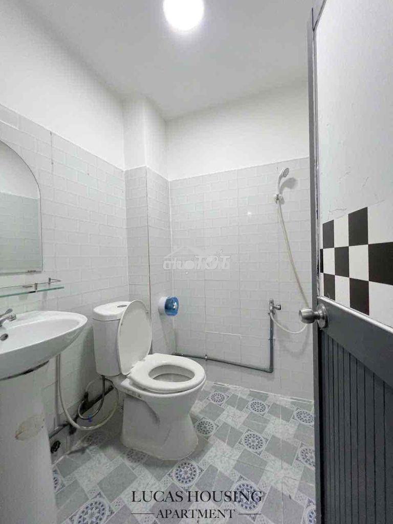 Căn hộ có gác rộng 30m2, cửa sổ trời lớn ngay đbp-gần uef, uth, hutech - Ảnh 4