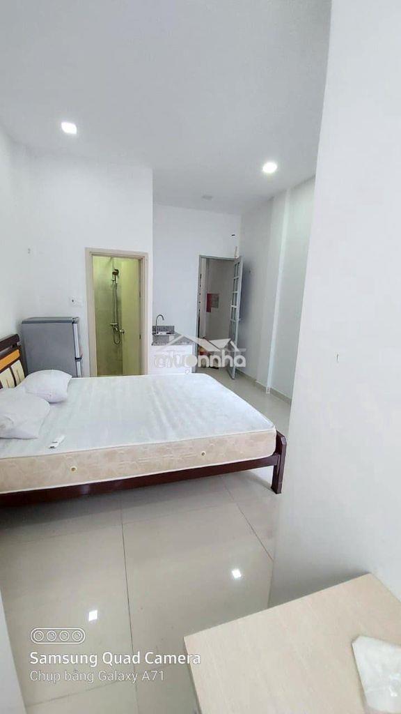 Căn hộ full nội thất gần sân bay - Ảnh 2