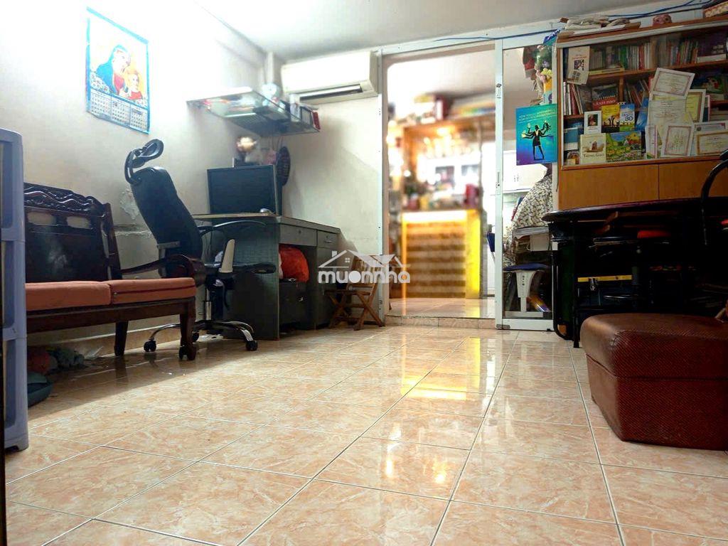 Chuyển nhượng gấp nhà đường khánh hội q4, dtsd 80m2, sổ sẵn 3.6 tỷ. - Ảnh 3